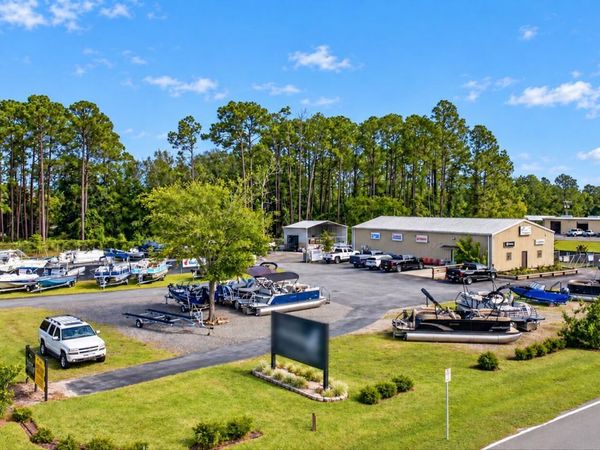 23853 SR 40 , Astor, FL 32102