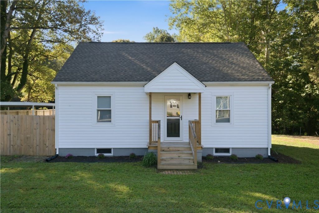 7626 Richmond Road, Warsaw, VA 22572 Main Photo