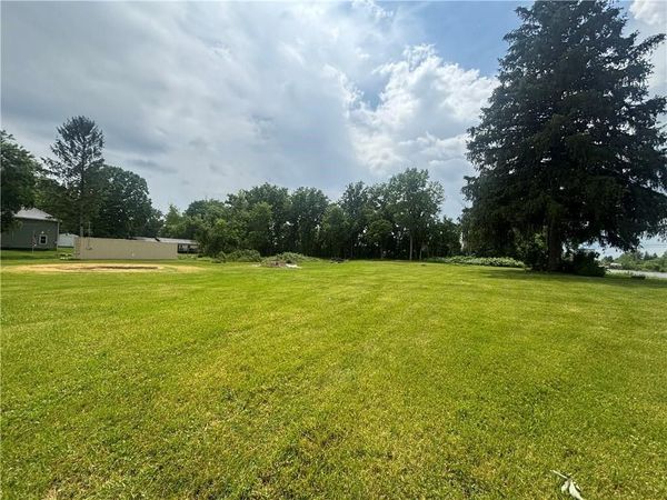 2220 31 , Port Byron, NY 13140