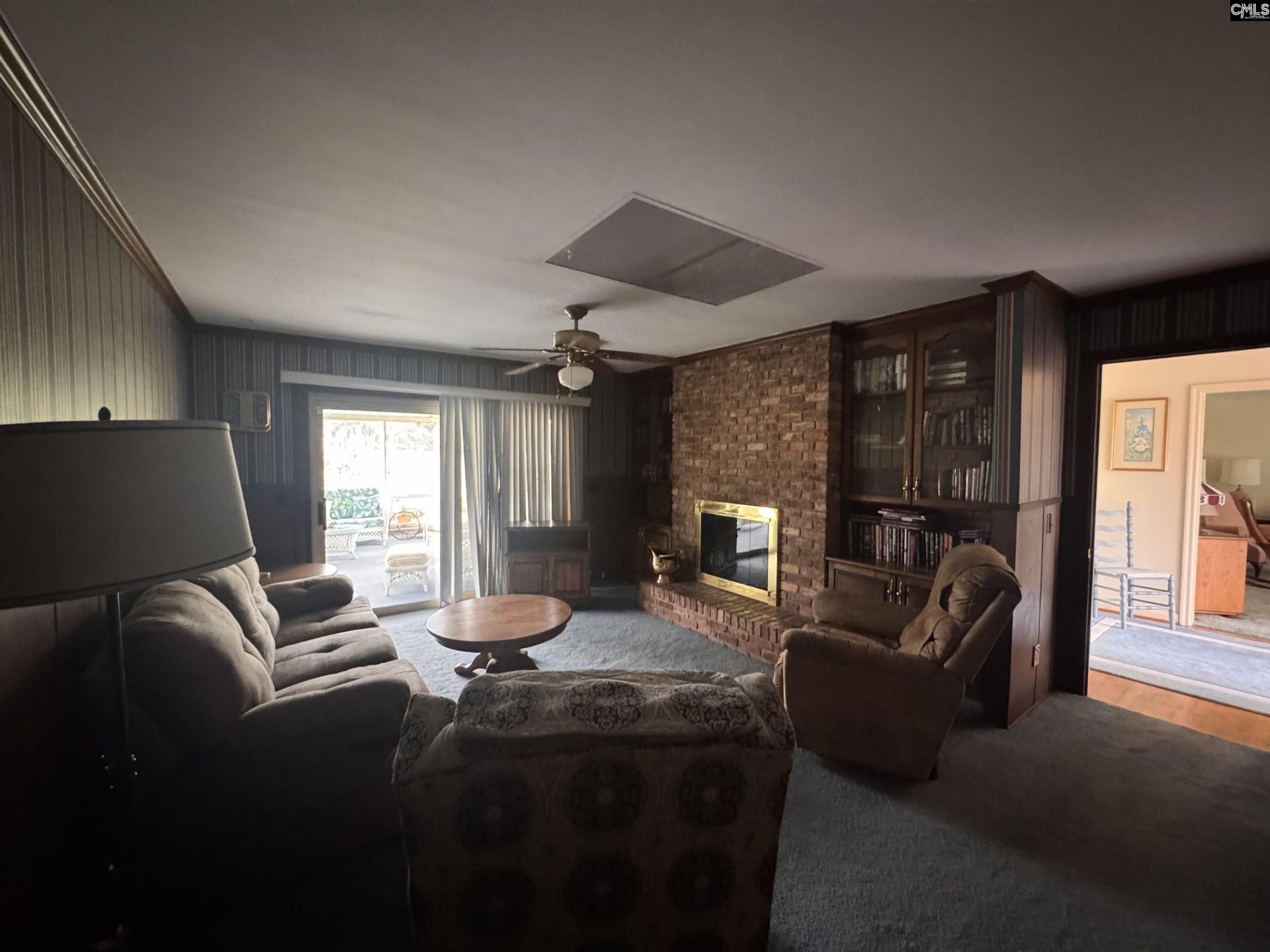 7217 Mountainbrook Drive  Photo 11