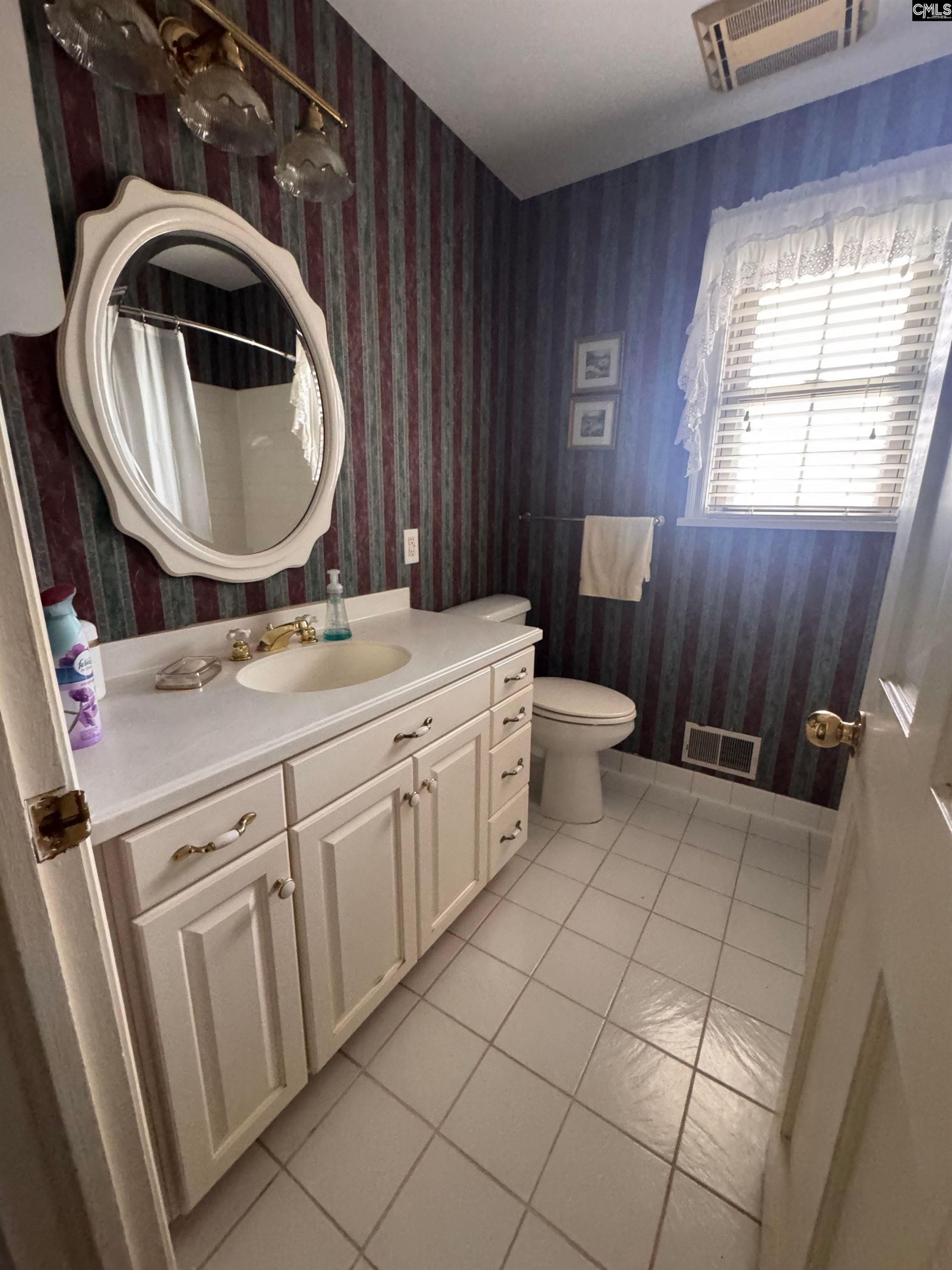 7217 Mountainbrook Drive  Photo 15