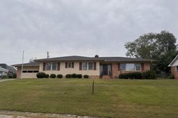 7217 Mountainbrook Drive  photo 4