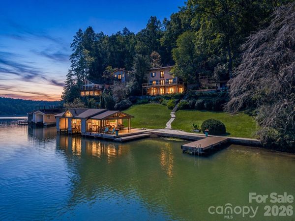 325 Tryon Bay Circle , Lake Lure, NC 28746