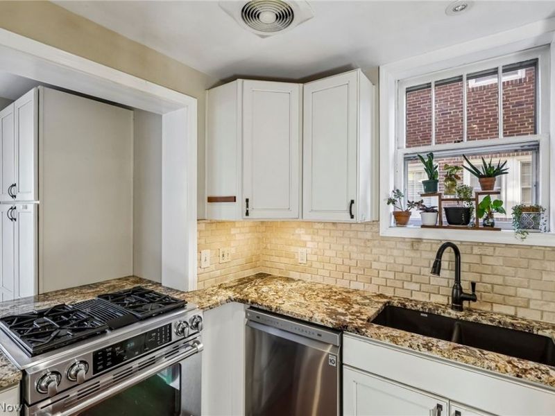3401 Fairmount Boulevard, Cleveland Heights, OH 44118 Photo 14