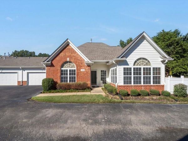28 PEYTON RIDGE CV, Unit 24, Collierville, TN 38017