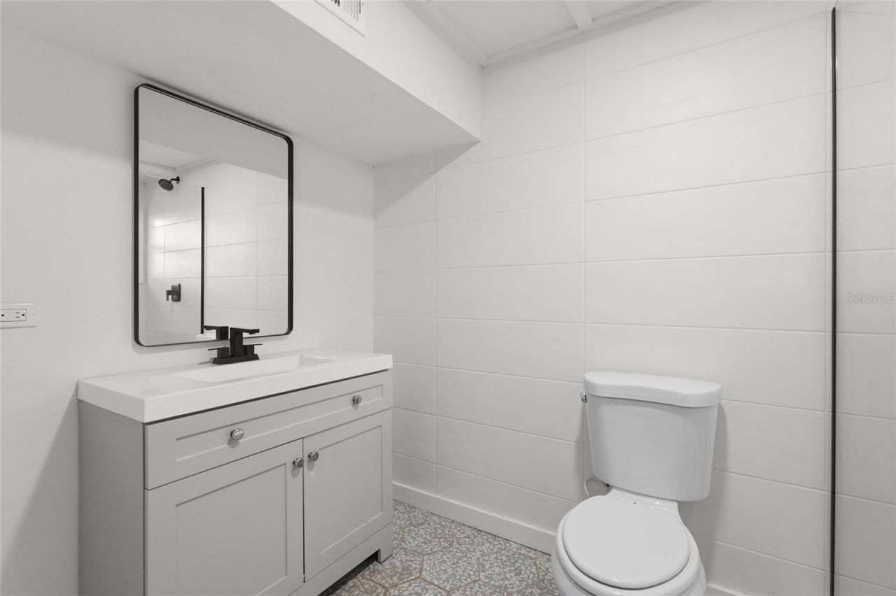 2142 Waldemere Street, Sarasota, FL 34239 Photo