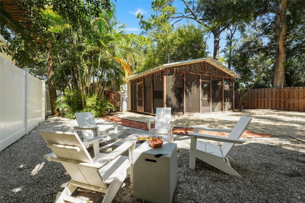 2142 Waldemere Street, Sarasota, FL 34239 Photo