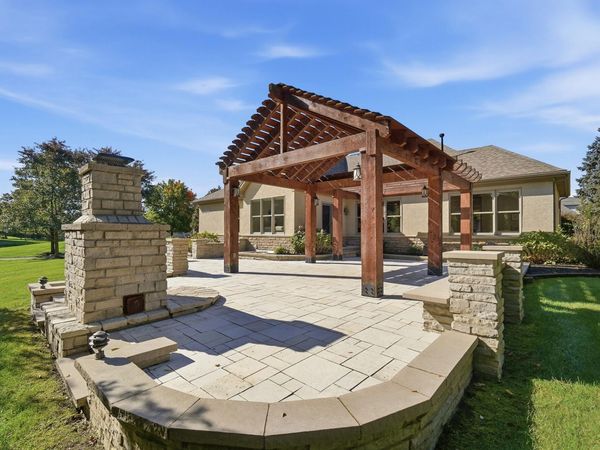 6762 Mahogany Drive , Galena, OH 43021