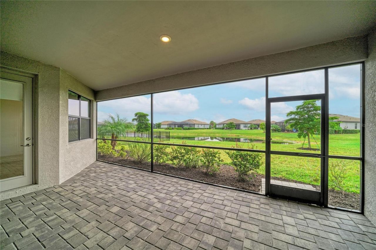 15332 Serene Shores Loop, Bradenton, FL 34211 Photo