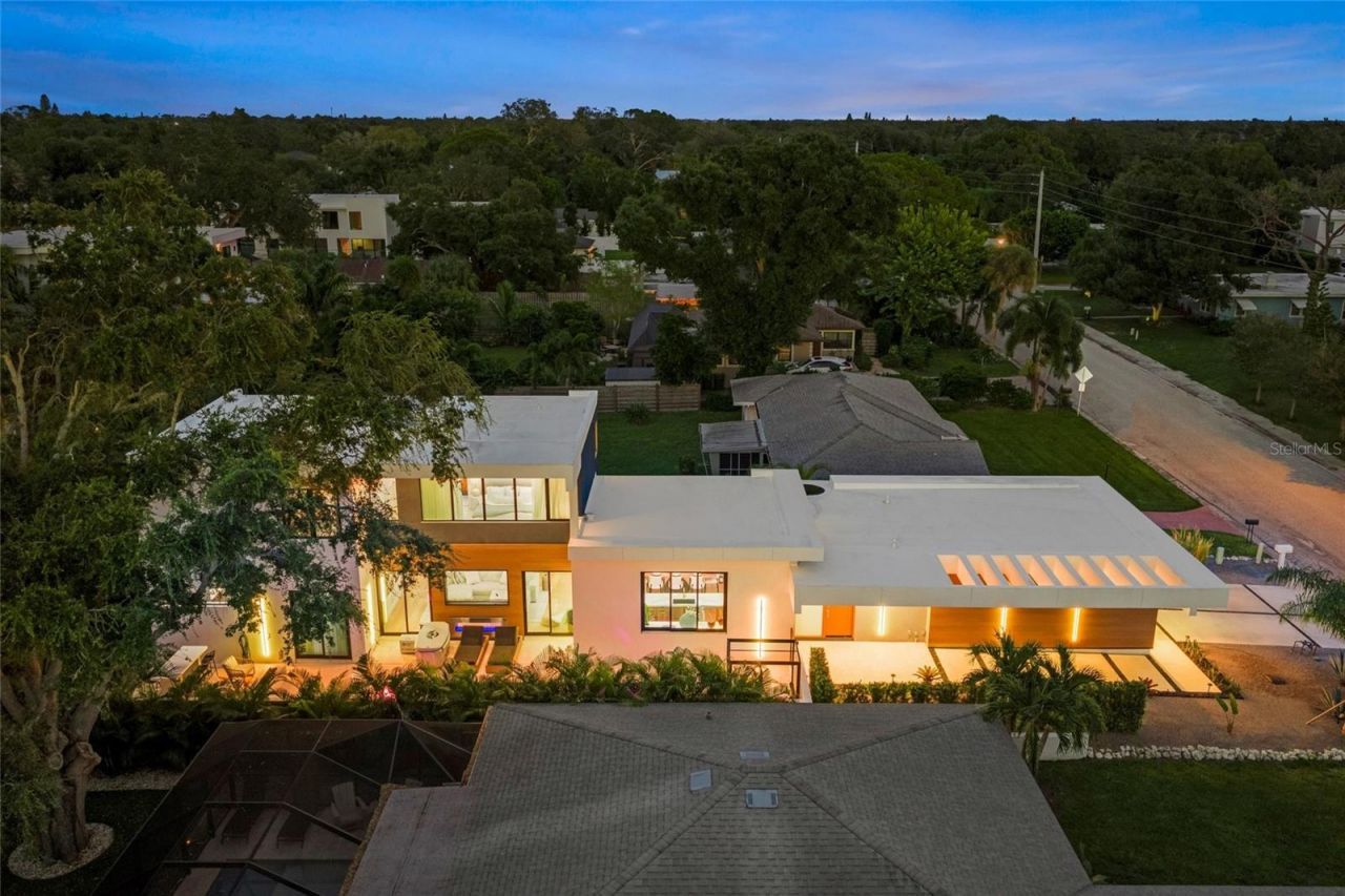 2149 Hyde Park Street, Sarasota, FL 34239 Photo