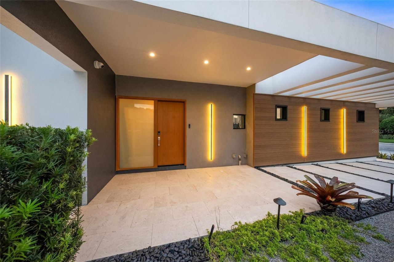 2149 Hyde Park Street, Sarasota, FL 34239 Photo