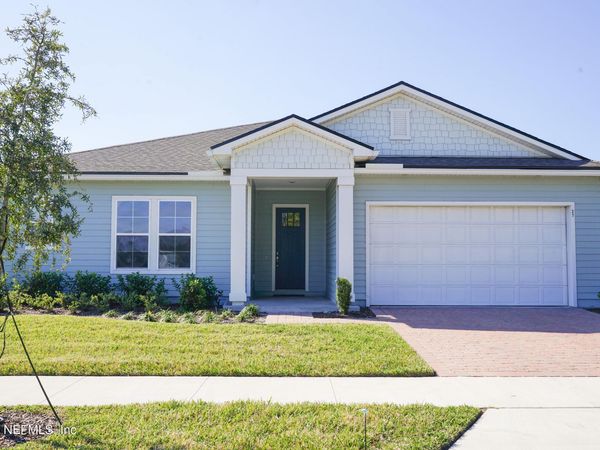 4 TREE HOUSE Place, Palm Coast, FL 32137