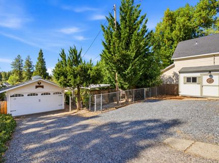 22 S Auburn St, Colfax, CA 95713 Photo