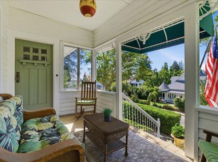 22 S Auburn St, Colfax, CA 95713 Photo
