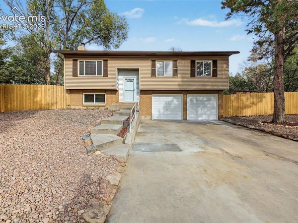1297 Hathaway Drive, Colorado Springs, CO 80915