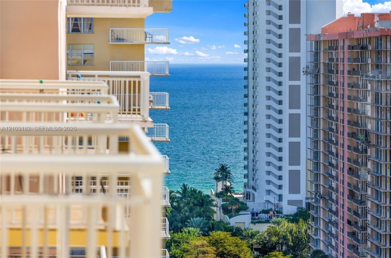 251 174th St, Unit 1607, Sunny Isles Beach, FL 33160 Photo
