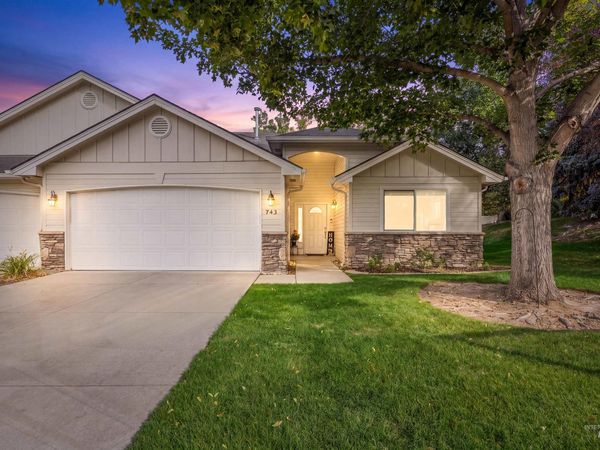 743 N Eagle Rd., Eagle, ID 83616