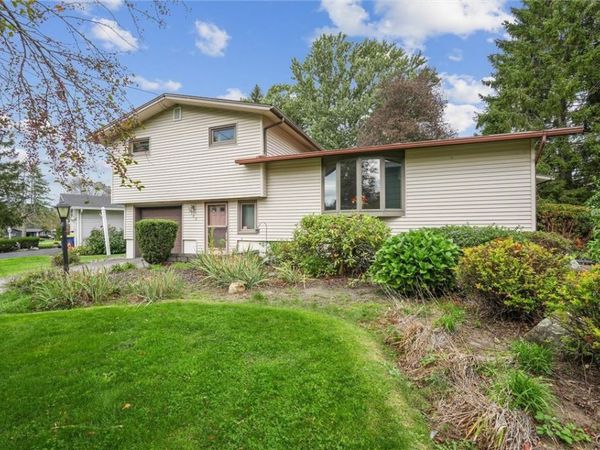 104 Gulino Avenue, Camillus, NY 13031