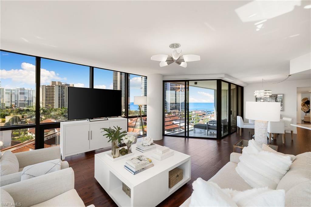 4751 Gulf Shore Blvd N, Unit 905, Naples, FL 34103 Photo