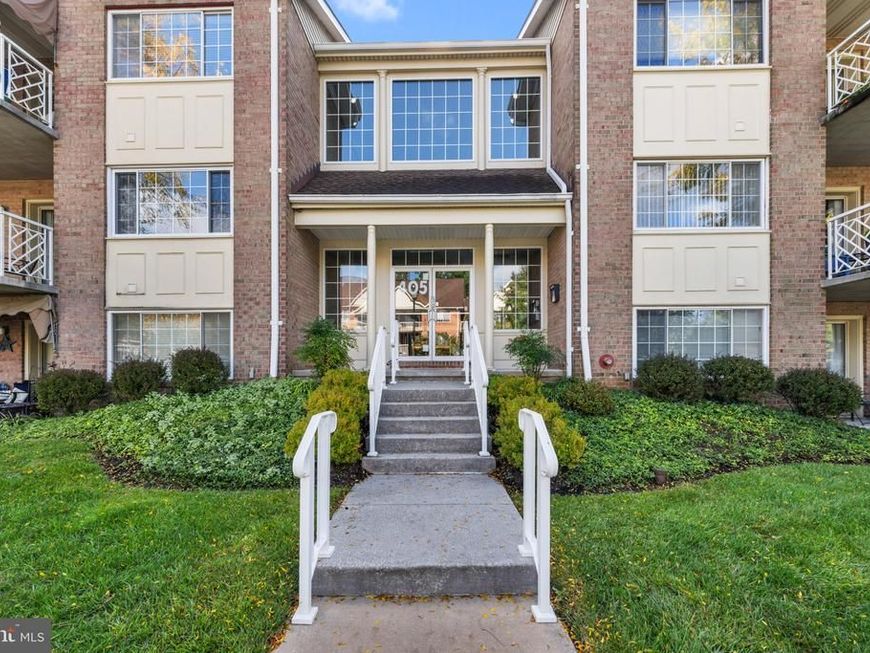 405 Kilree Road, Unit 303, Lutherville Timonium, MD 21093 Main Photo