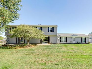 4927 Friar Road, Unit D, Stow, OH 44224
