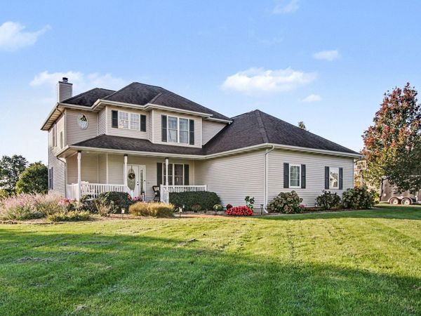 50762 Rebecca Drive, Paw Paw, MI 49079