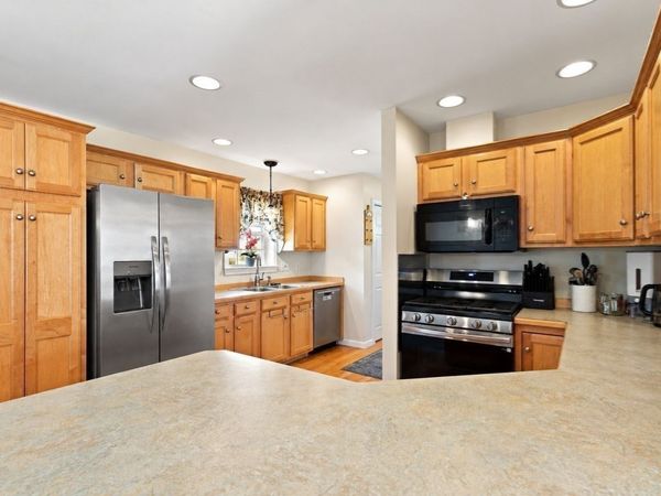 21 Hemlock Dr, Unit 21, East Bridgewater, MA 02333