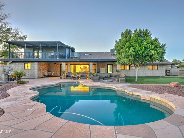 7201 W BLUEFIELD Avenue, Glendale, AZ 85308