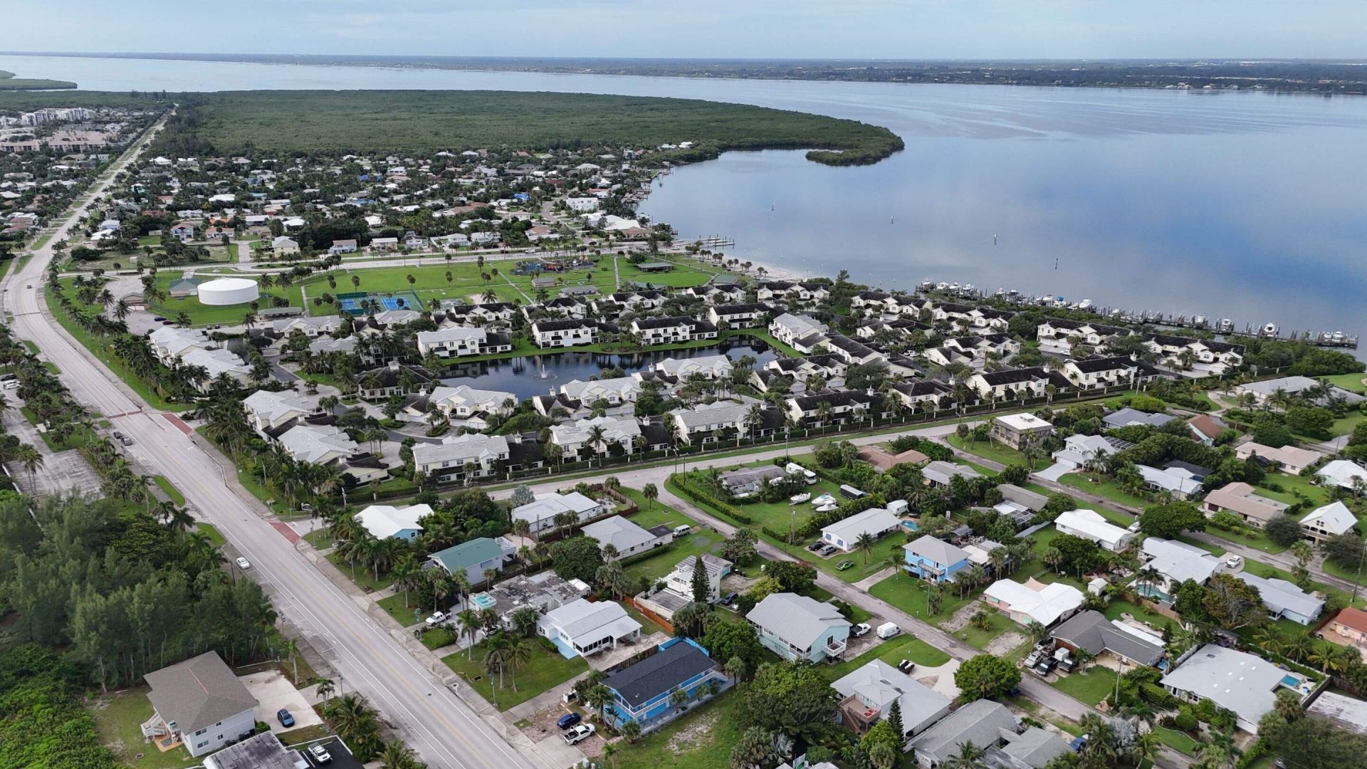 1115 S Ocean Drive, Unit 1, Fort Pierce, FL 34949 Photo