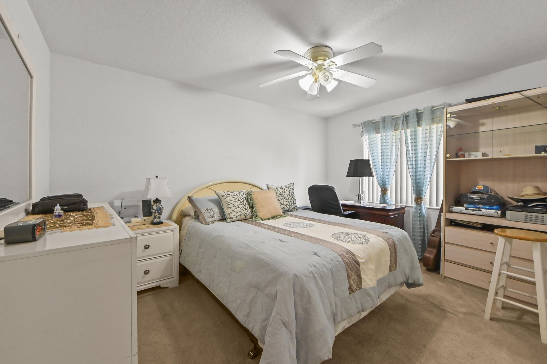 203 Ponce De Leon Street, Royal Palm Beach, FL 33411 Photo