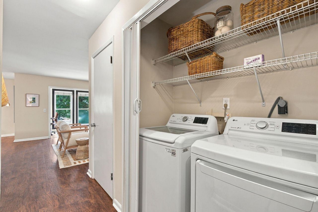 1184 Village Creek Lane Photo 19