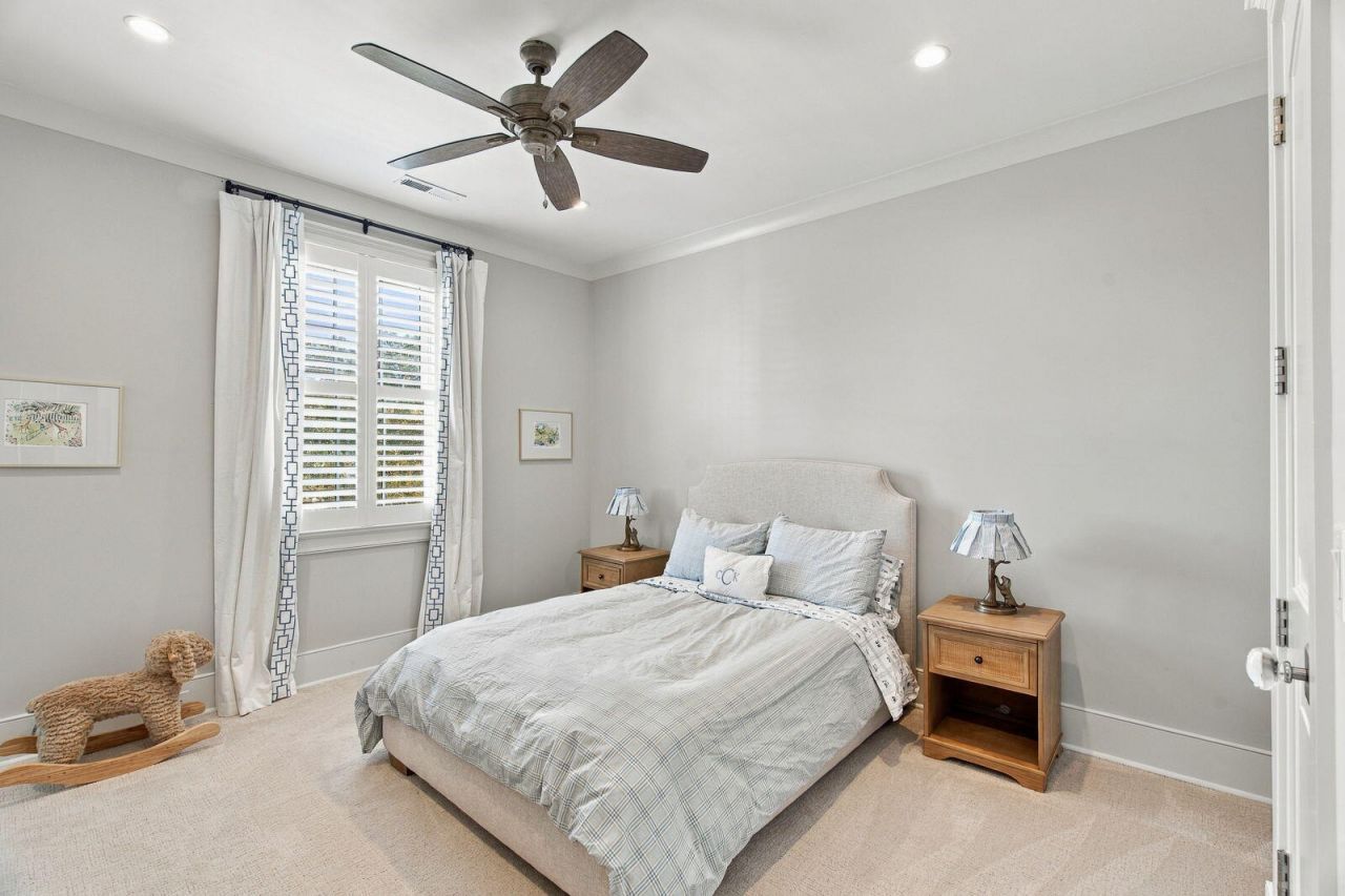 41 Barre Street Photo 41