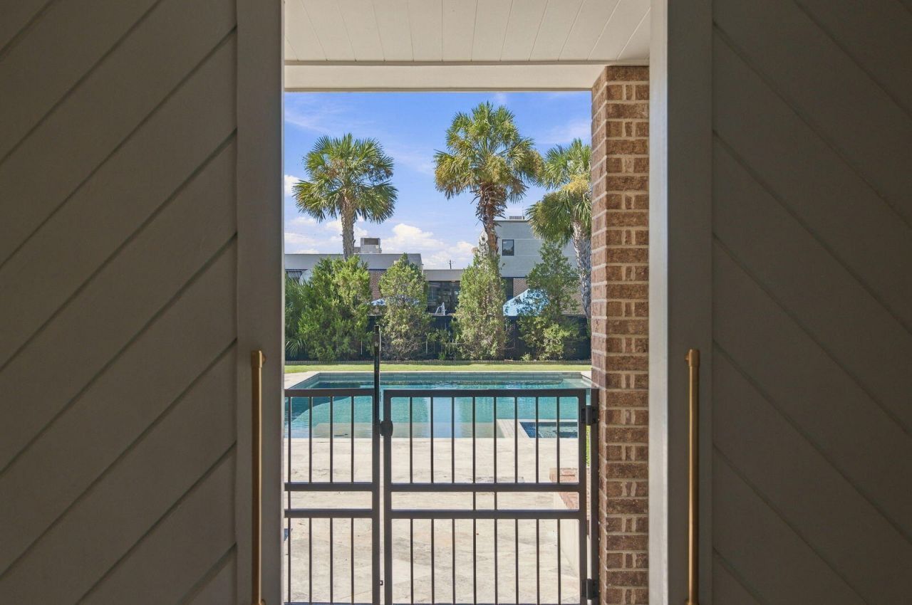41 Barre Street Photo 60