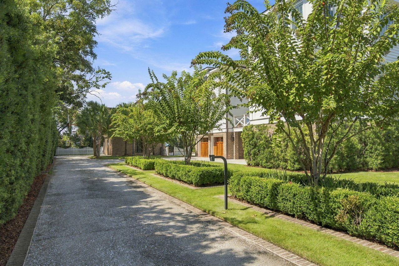 41 Barre Street Photo 82