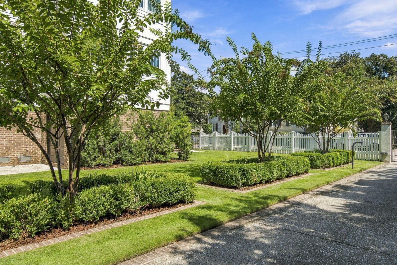 41 Barre Street Photo 83