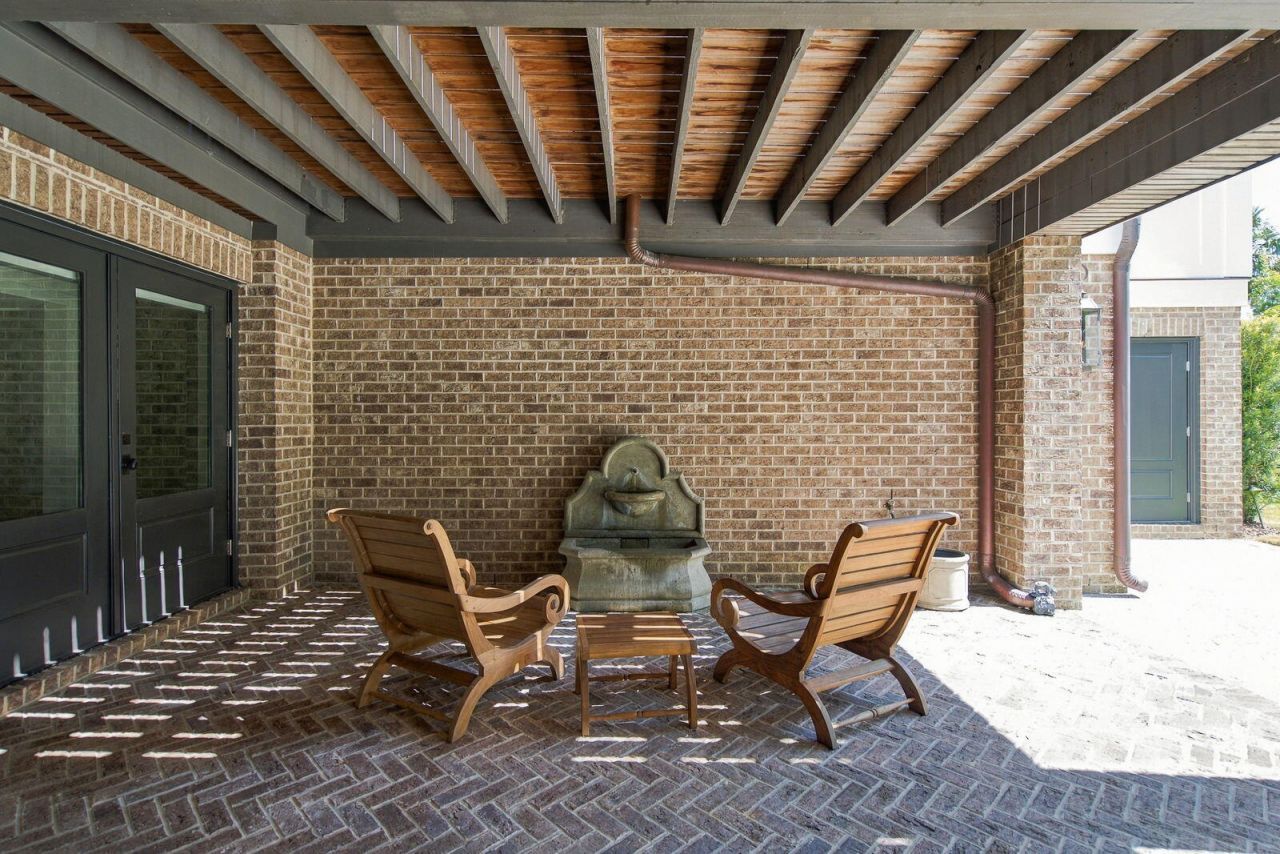 41 Barre Street Photo 87