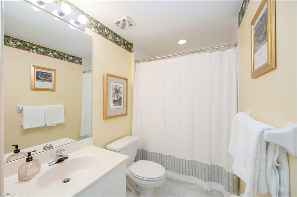 800 L Ambiance Cir , Unit 101, Naples, FL 34108 Photo
