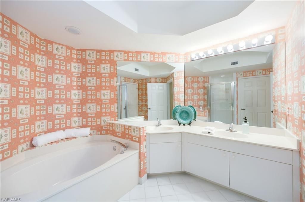 800 L Ambiance Cir , Unit 101, Naples, FL 34108 Photo