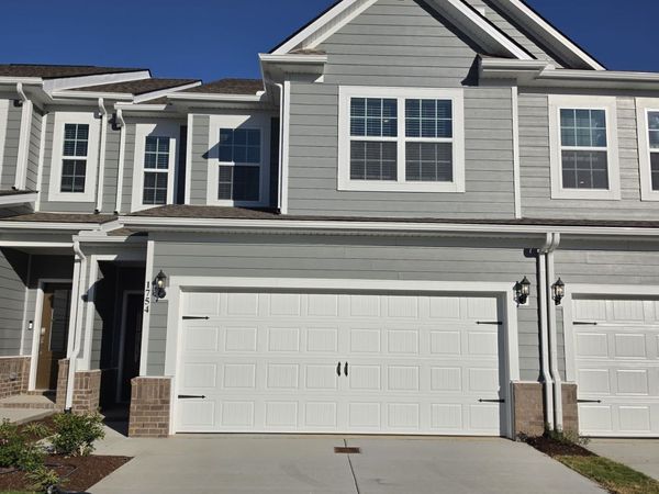 1754 Manuka Ln , Columbia, TN 38401