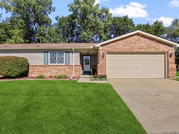 16891 N Gardenia Drive, Fraser, Mi 48026