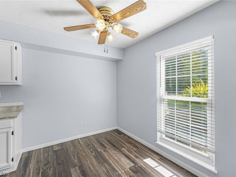 6586 Liberty Bell Drive, Unit 22D, Brook Park, OH 44142 Photo 11