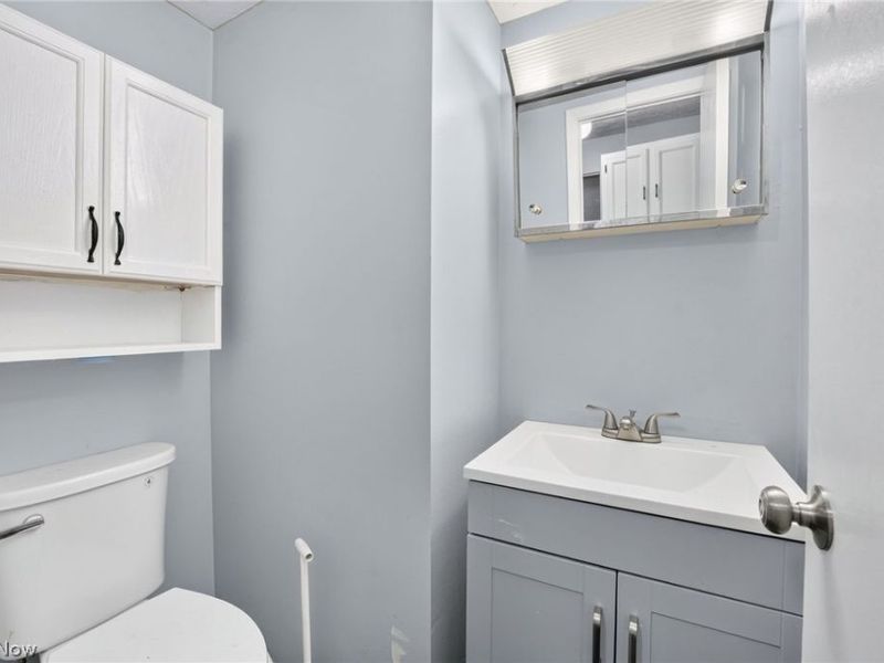 6586 Liberty Bell Drive, Unit 22D, Brook Park, OH 44142 Photo 12