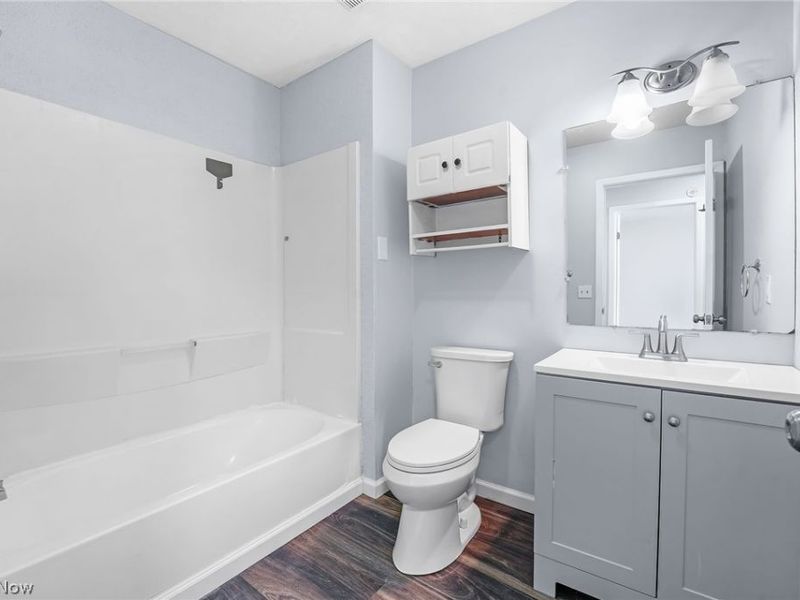 6586 Liberty Bell Drive, Unit 22D, Brook Park, OH 44142 Photo 16