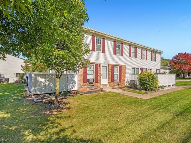6586 Liberty Bell Drive, Unit 22D, Brook Park, OH 44142 Photo 24