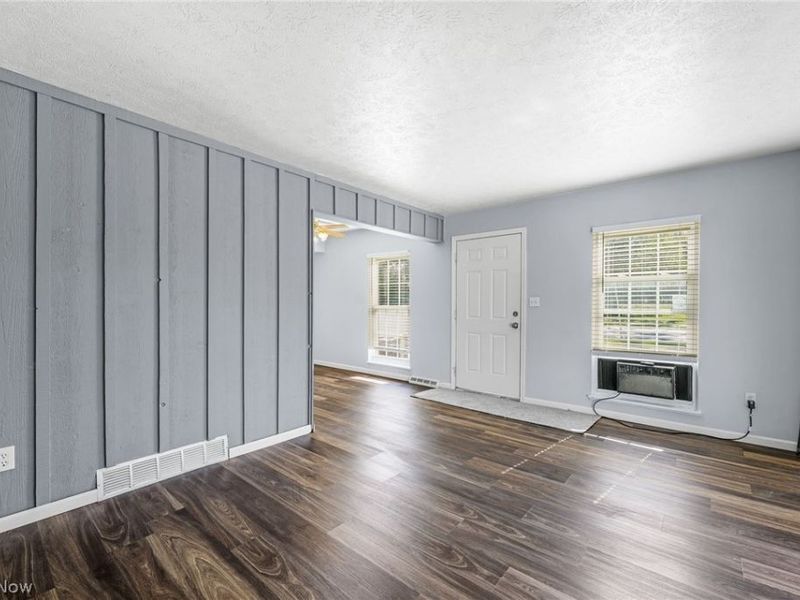 6586 Liberty Bell Drive, Unit 22D, Brook Park, OH 44142 Photo 5
