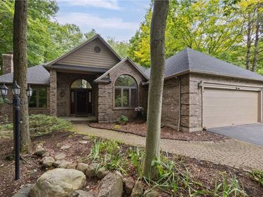 1226 Stafford Crescent, Webster, NY 14580