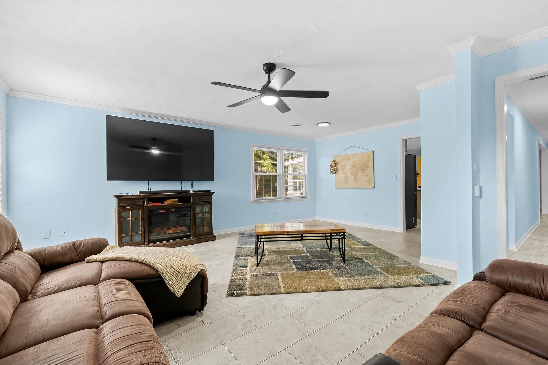 1917 Candy Ln. Photo 26