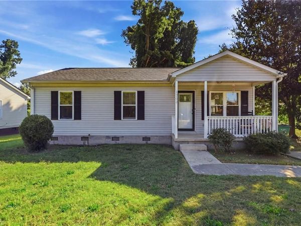 1703 Midway Street , Greensboro, NC 27403