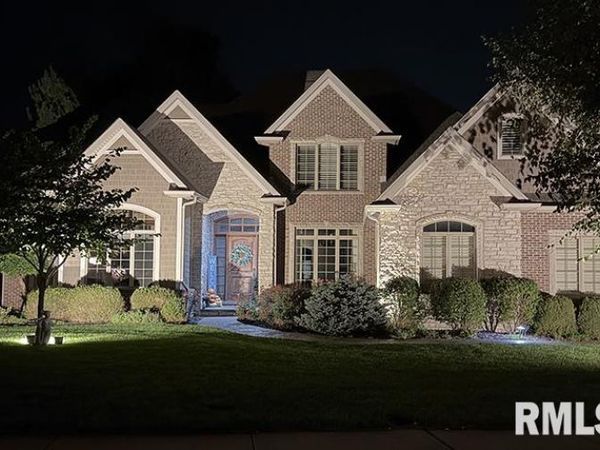 5725 W FORESTWOOD Drive, Peoria, IL 61615