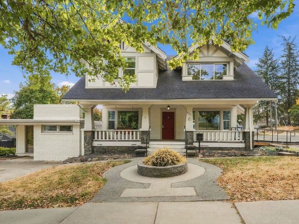 306 College Ave, Cheney, WA 99004